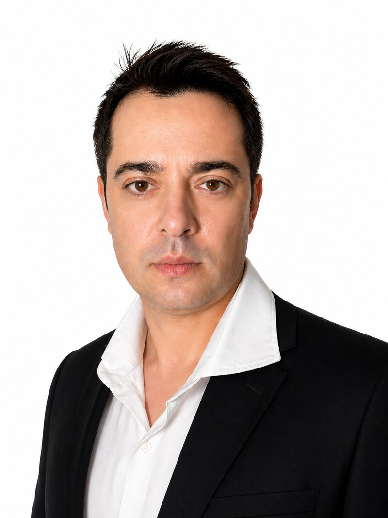 Diogo Ferreira Freires — Fundador